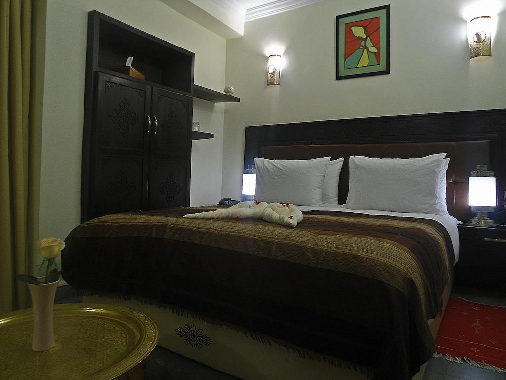 Hotel Riad Ben Atar Ес-Сувейра Екстер'єр фото
